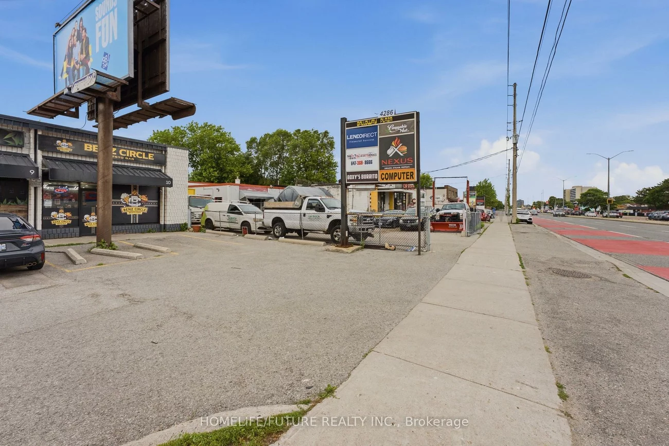 4288, Kingston, West Hill, Toronto