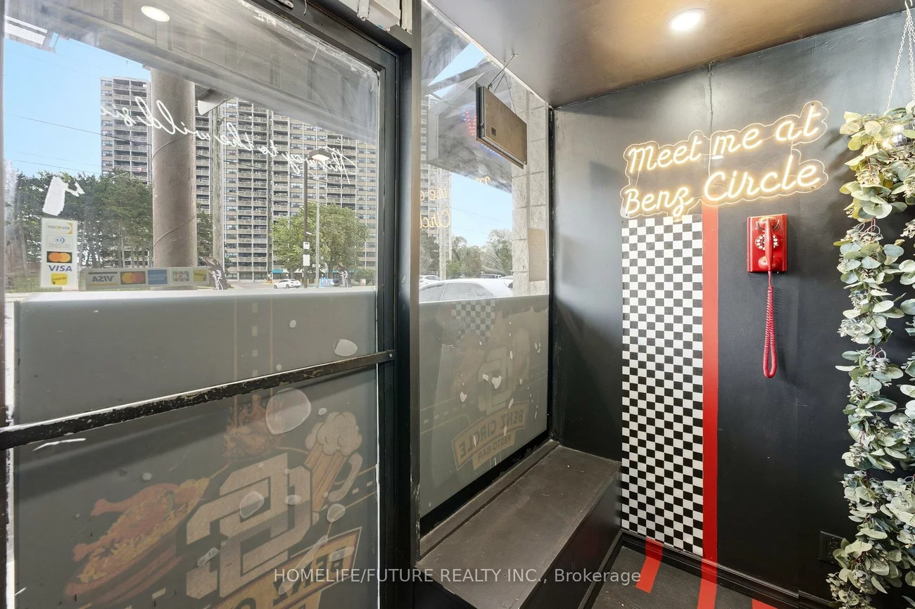 4288, Kingston, West Hill, Toronto