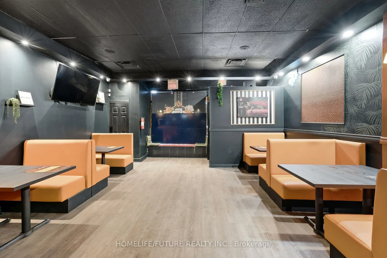 4288, Kingston, West Hill, Toronto