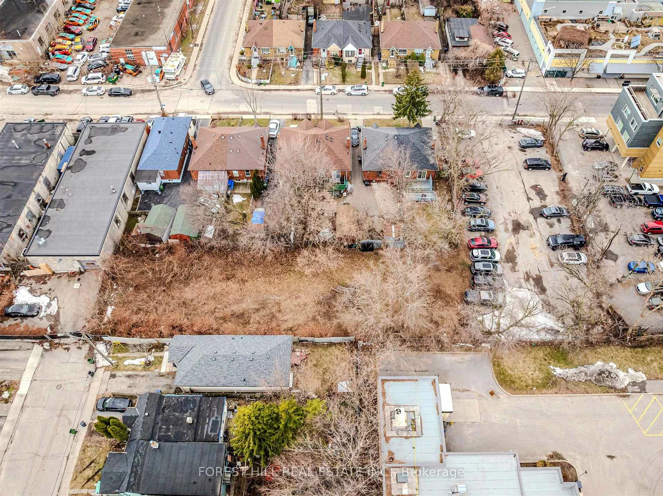 39, Thora, Oakridge, Toronto