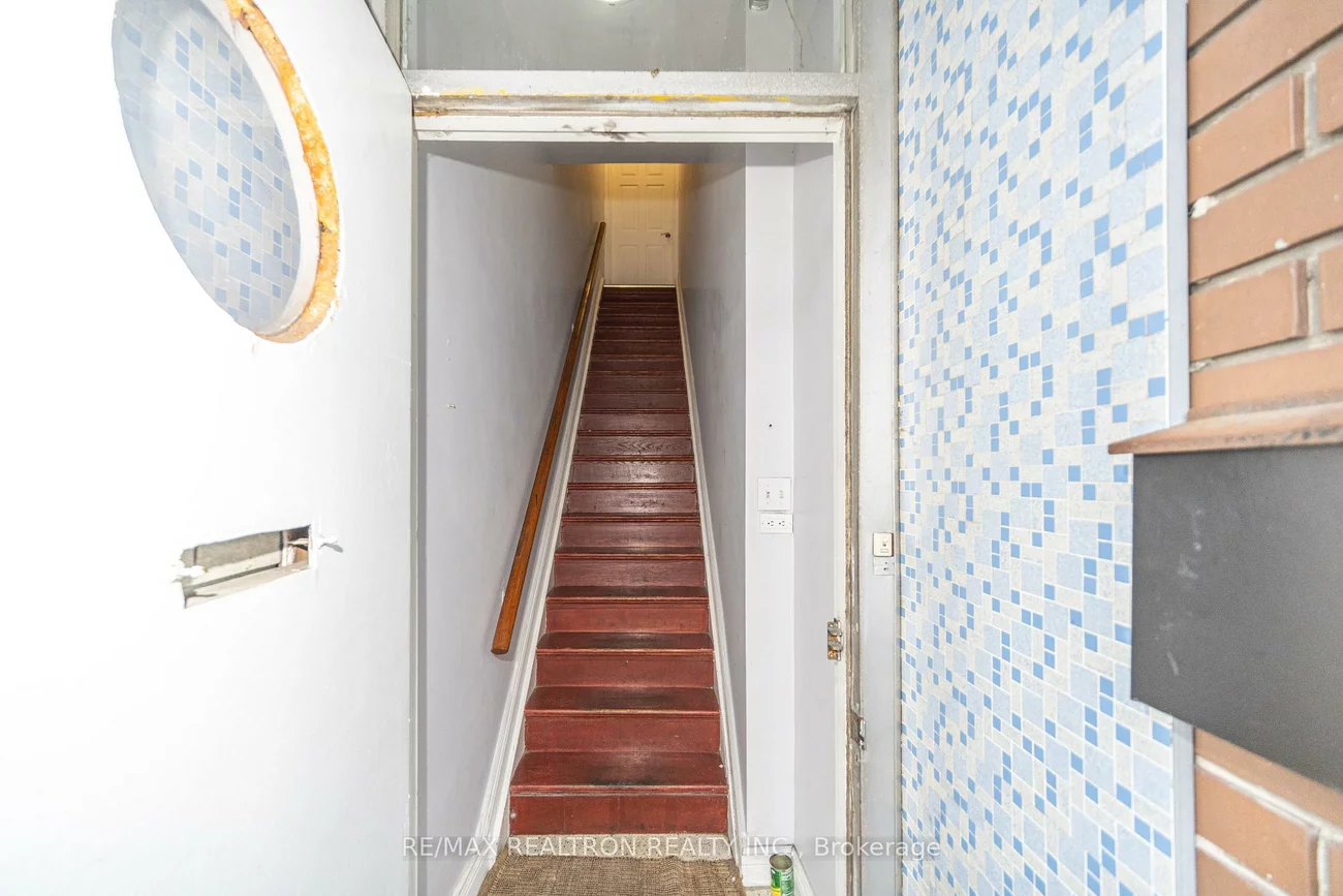 3541, St Clair, Clairlea-Birchmount, Toronto