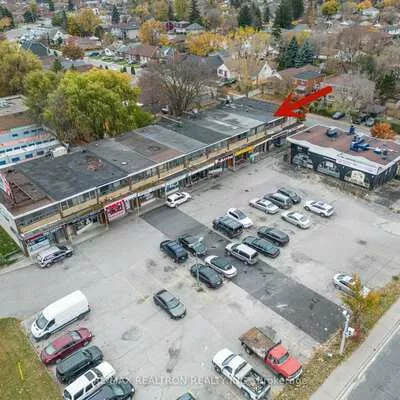 3541, St Clair, Clairlea-Birchmount, Toronto