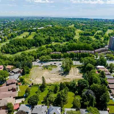 448-454, Markham, Woburn, Toronto