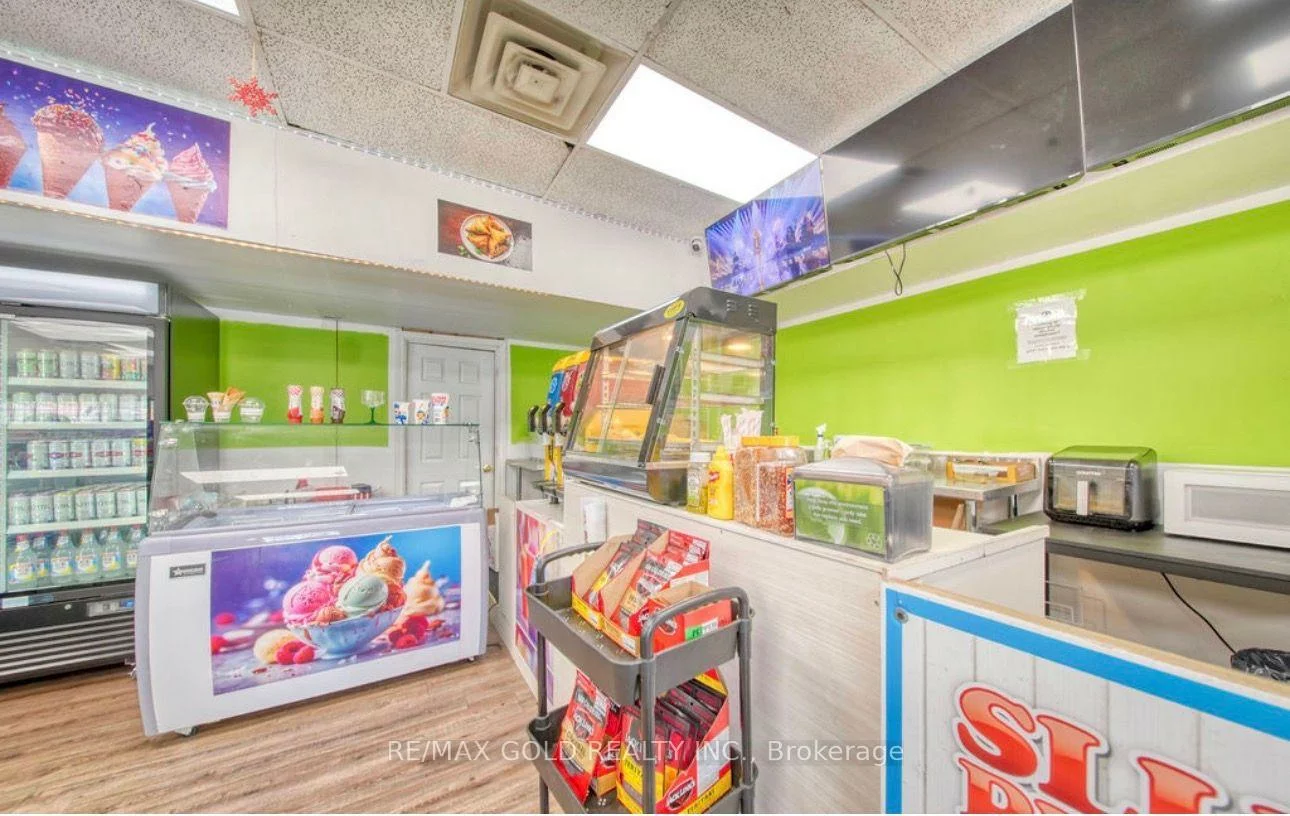 707, Kennedy, Kennedy Park, Toronto