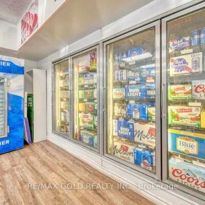Commercial for sale, 707, Kennedy, Kennedy Park, Toronto