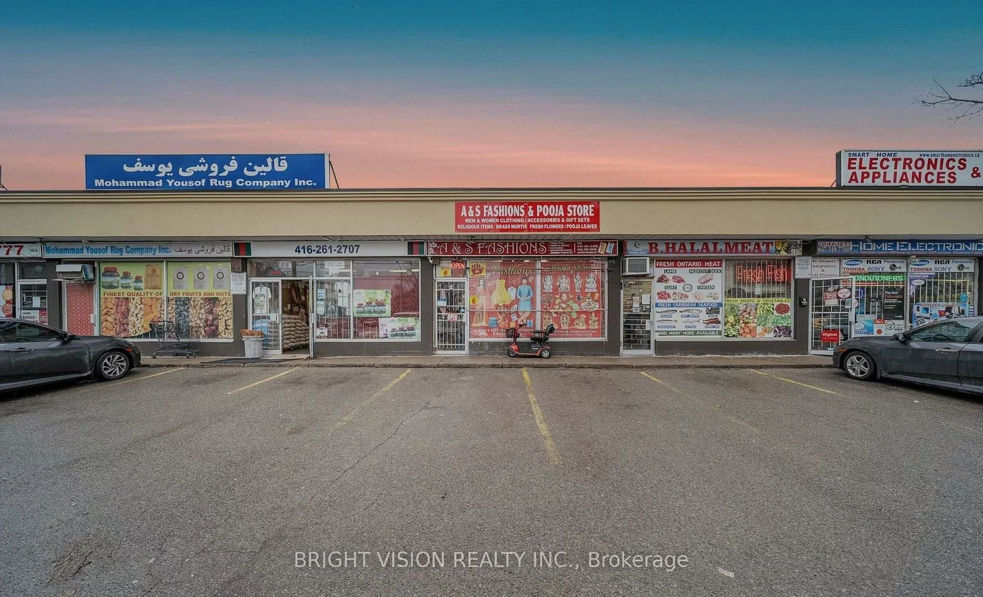 3160, Eglington, Scarborough Village, Toronto