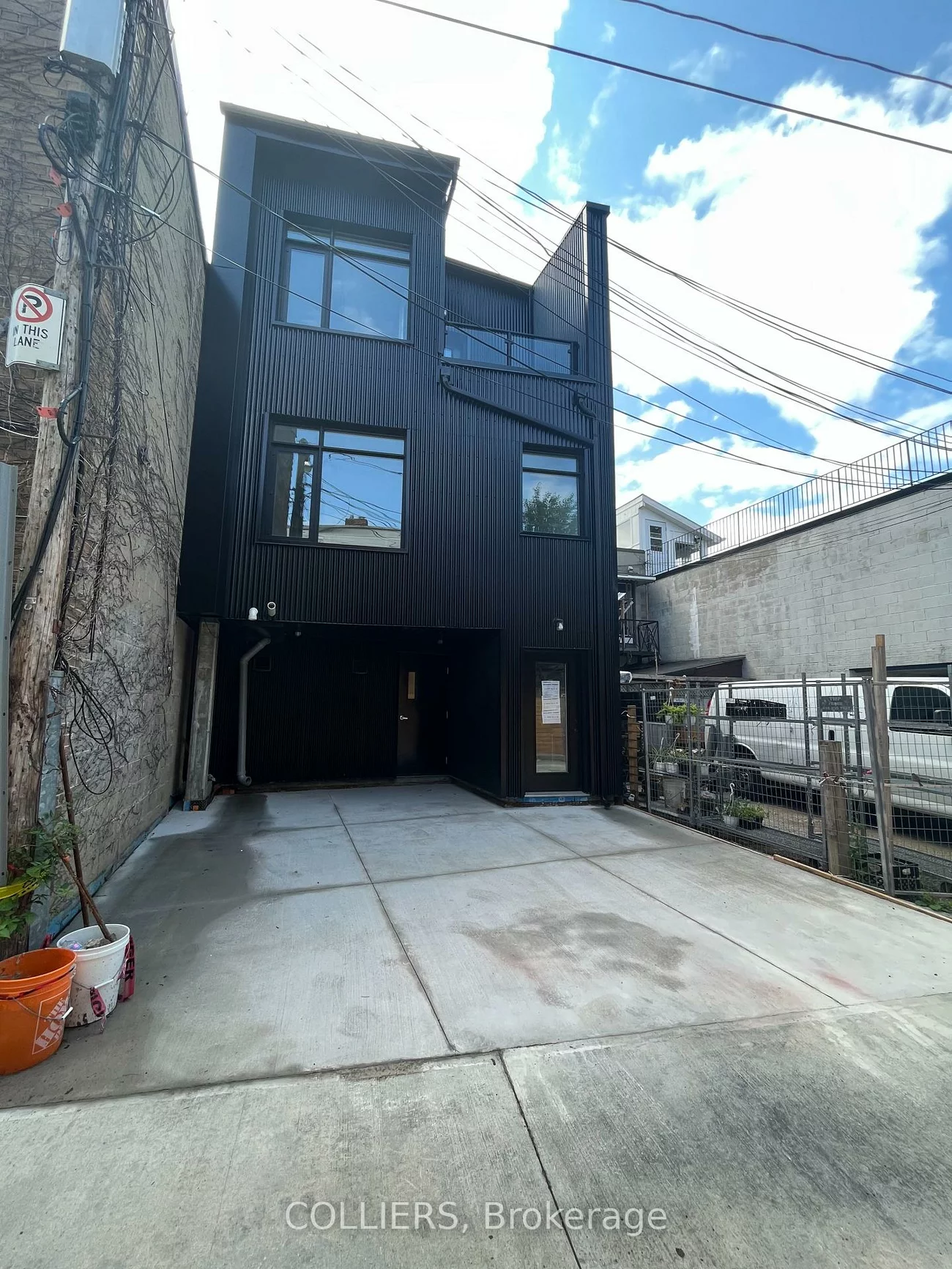 1048, Kingston, East End-Danforth, Toronto