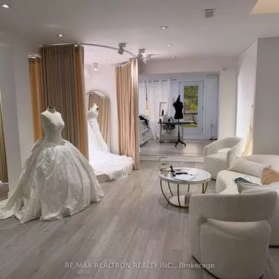 Commercial for sale, 723, Queen, South Riverdale, Toronto