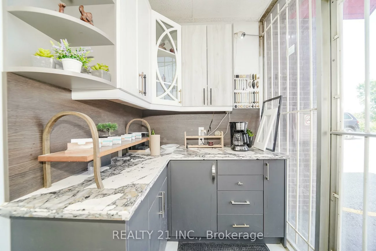 1960, Ellesmere, Woburn, Toronto