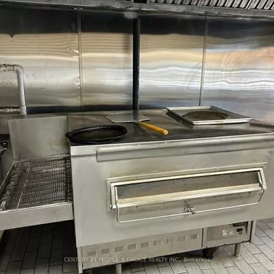 Commercial for sale, 1756, Lawrence, Wexford-Maryvale, Toronto