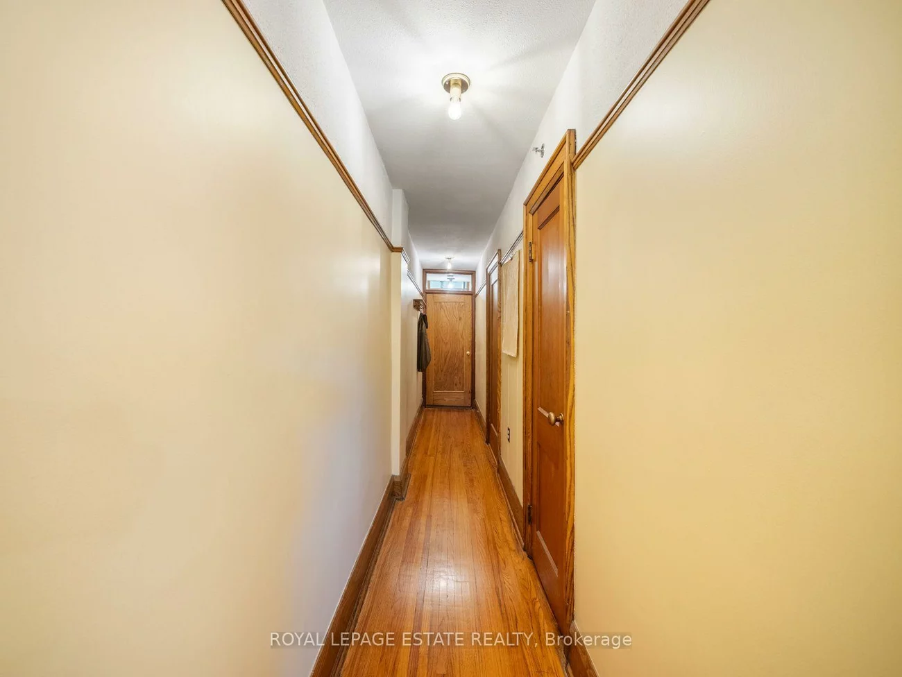 2275, Queen, The Beaches, Toronto