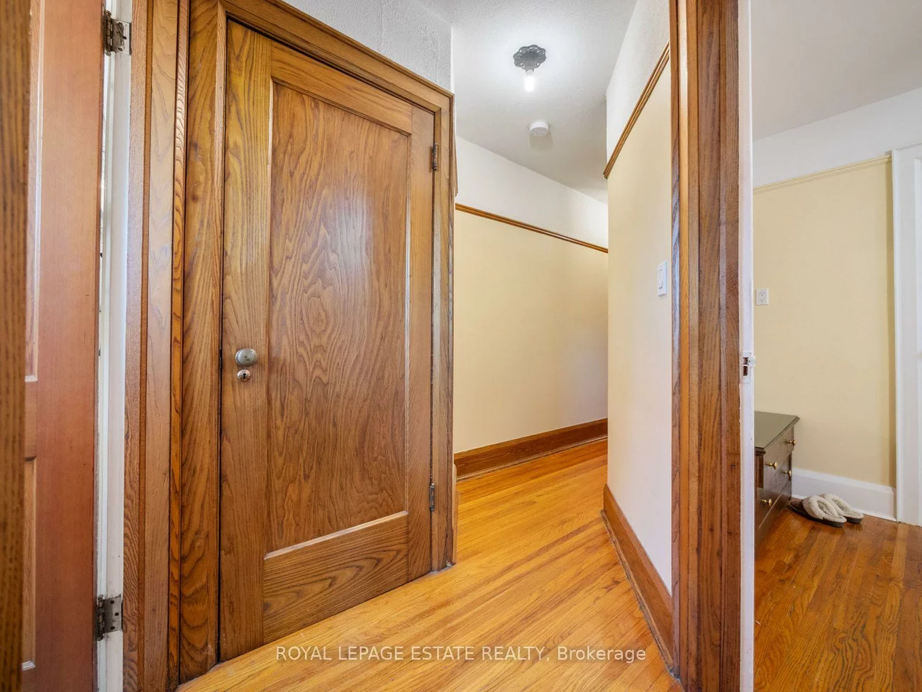 2275, Queen, The Beaches, Toronto