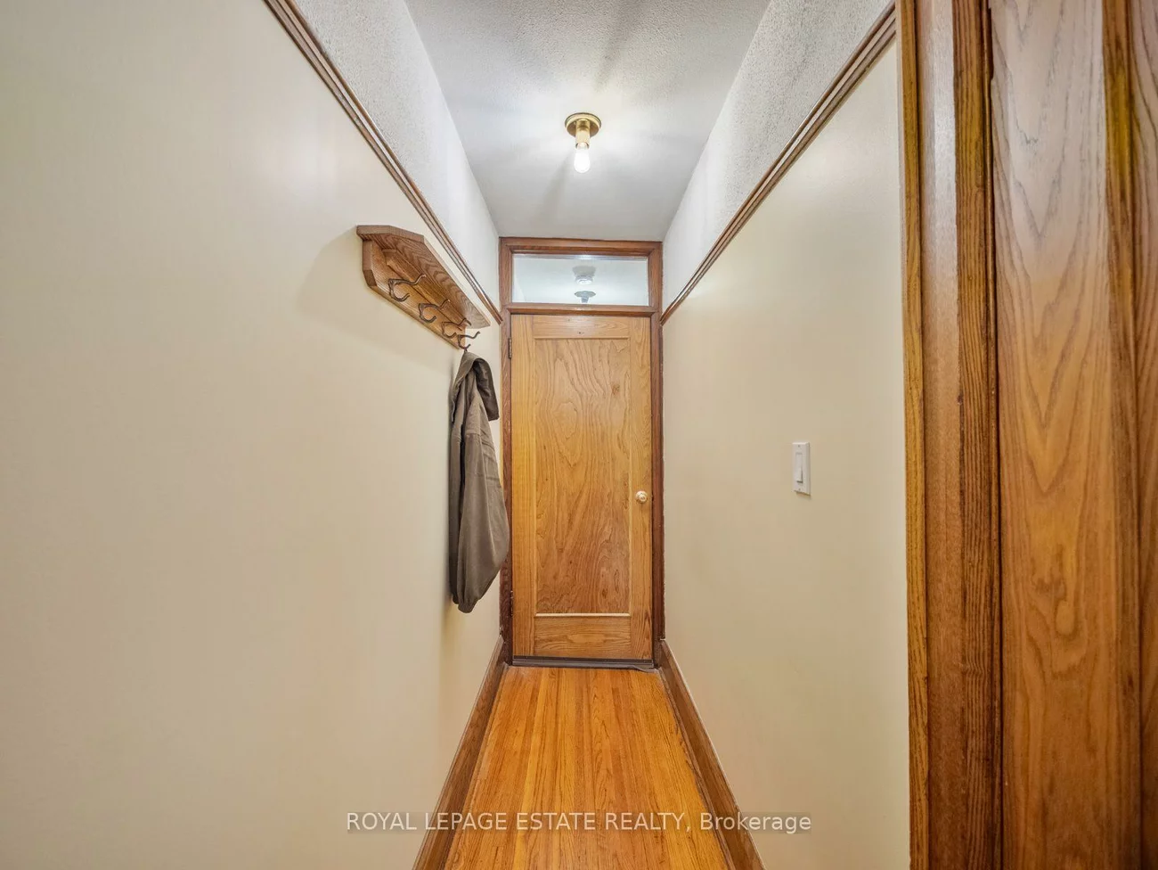 2275, Queen, The Beaches, Toronto