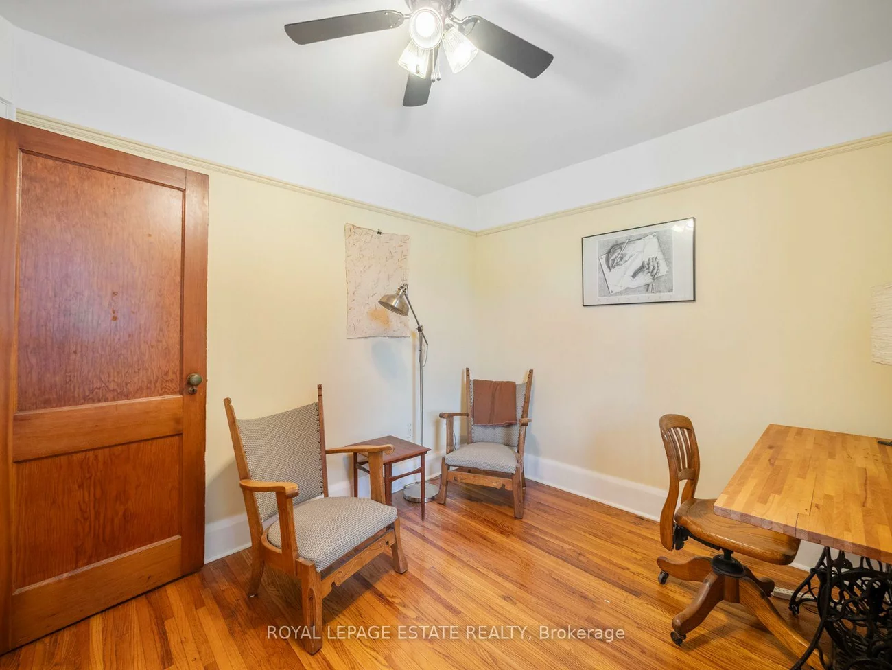 2275, Queen, The Beaches, Toronto