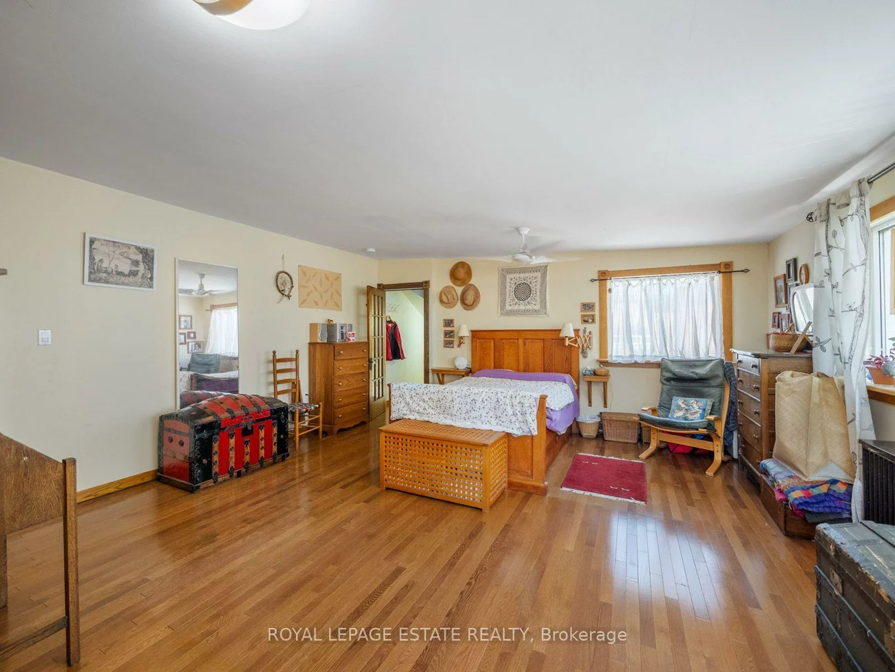2275, Queen, The Beaches, Toronto