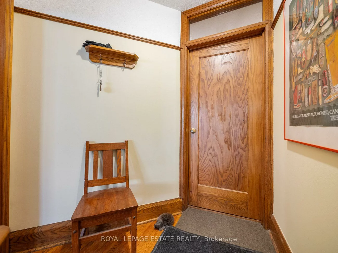 2275, Queen, The Beaches, Toronto