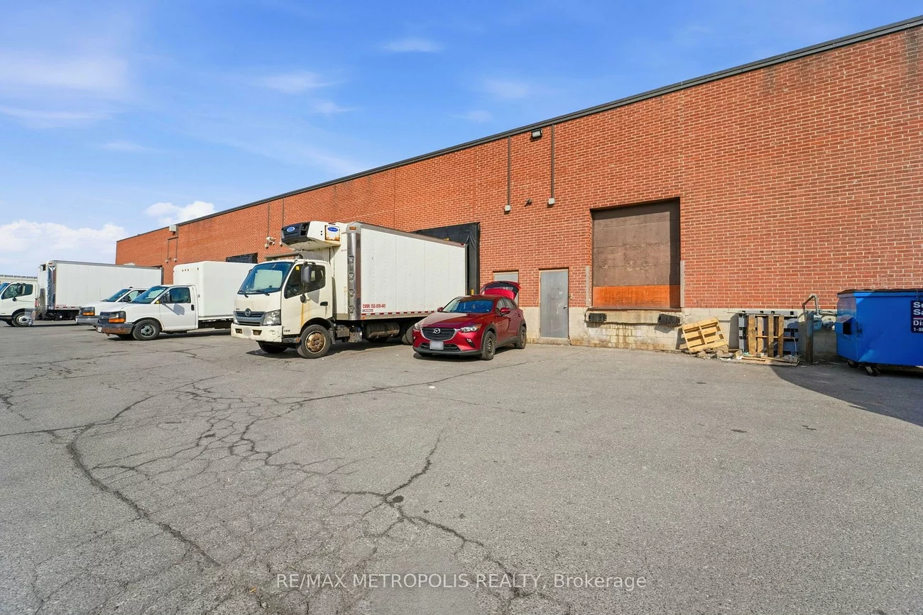 120, Dynamic, Milliken, Toronto