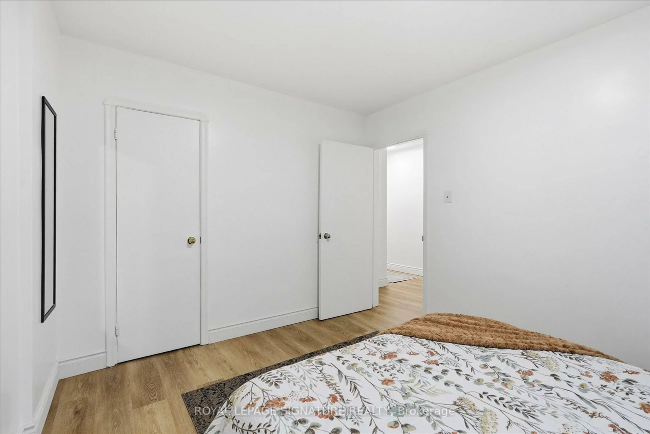 2479, Queen, The Beaches, Toronto
