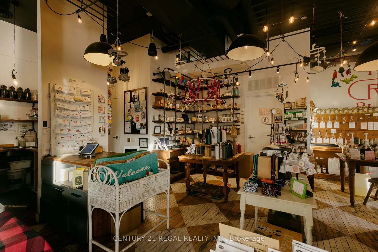 2165, Danforth, East End-Danforth, Toronto