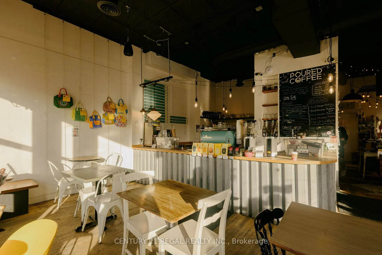 2165, Danforth, East End-Danforth, Toronto