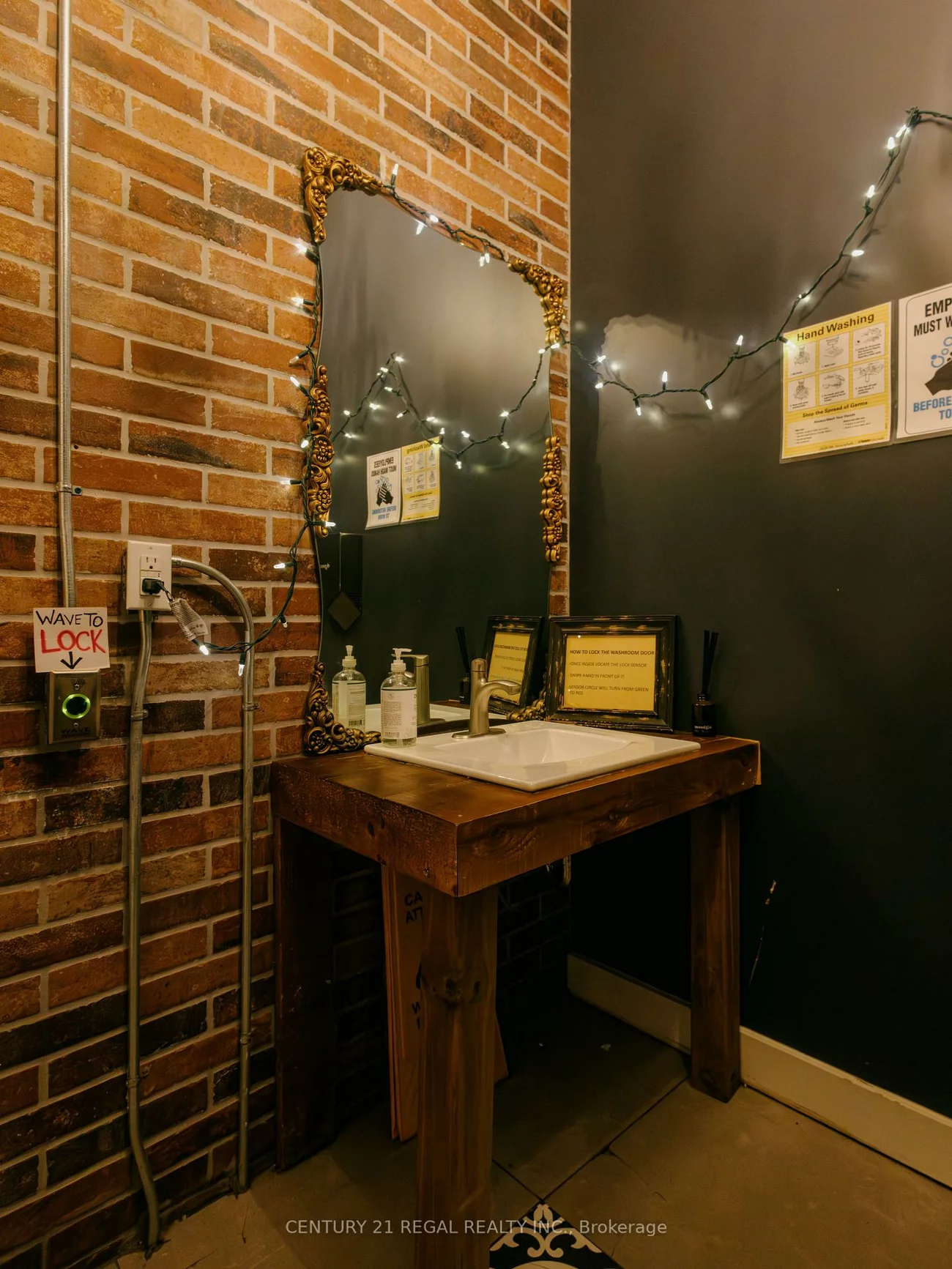 2165, Danforth, East End-Danforth, Toronto