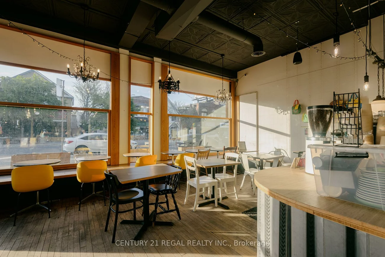 2165, Danforth, East End-Danforth, Toronto