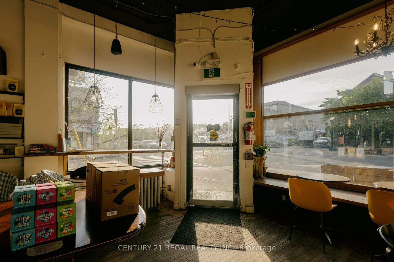 2165, Danforth, East End-Danforth, Toronto