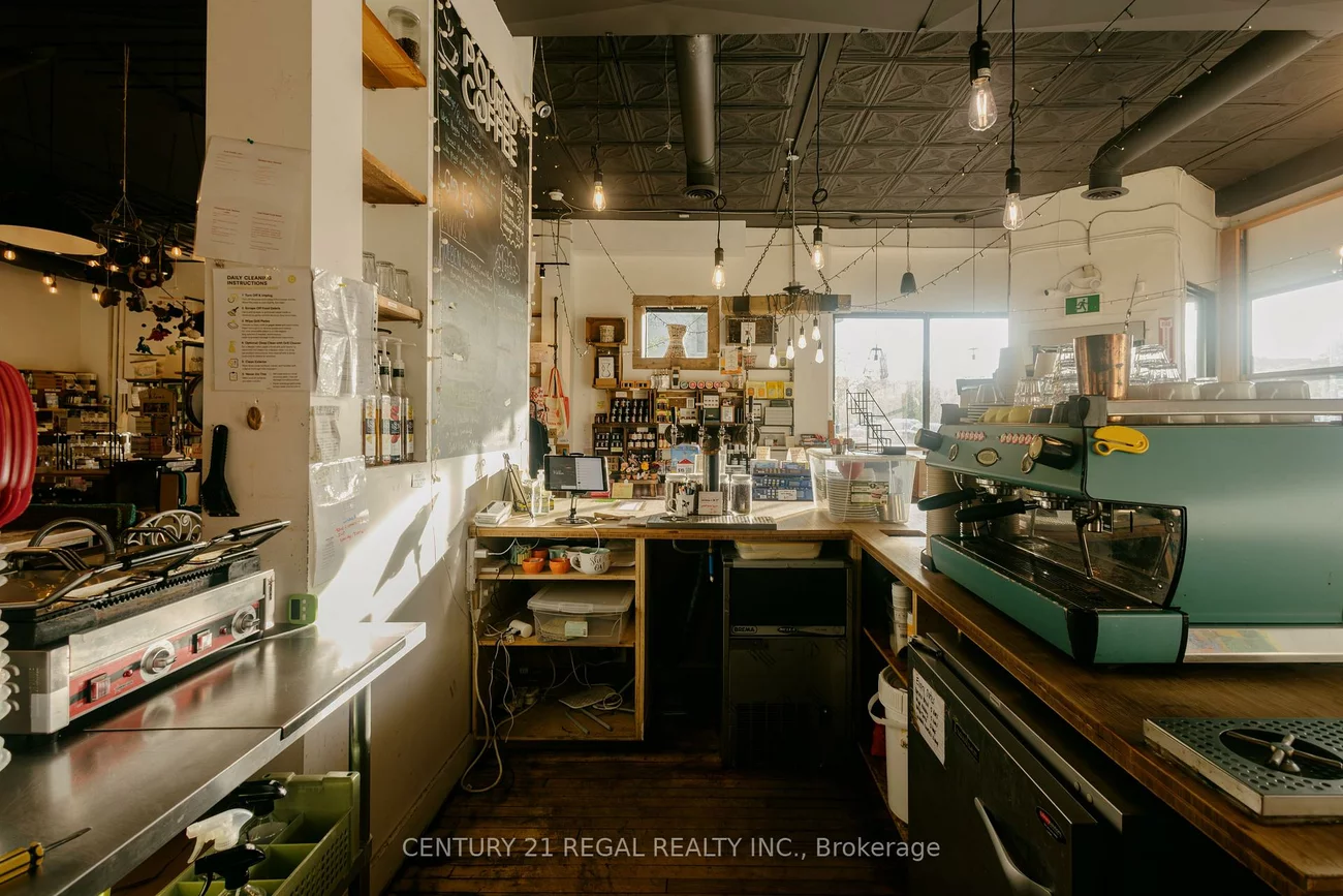 2165, Danforth, East End-Danforth, Toronto