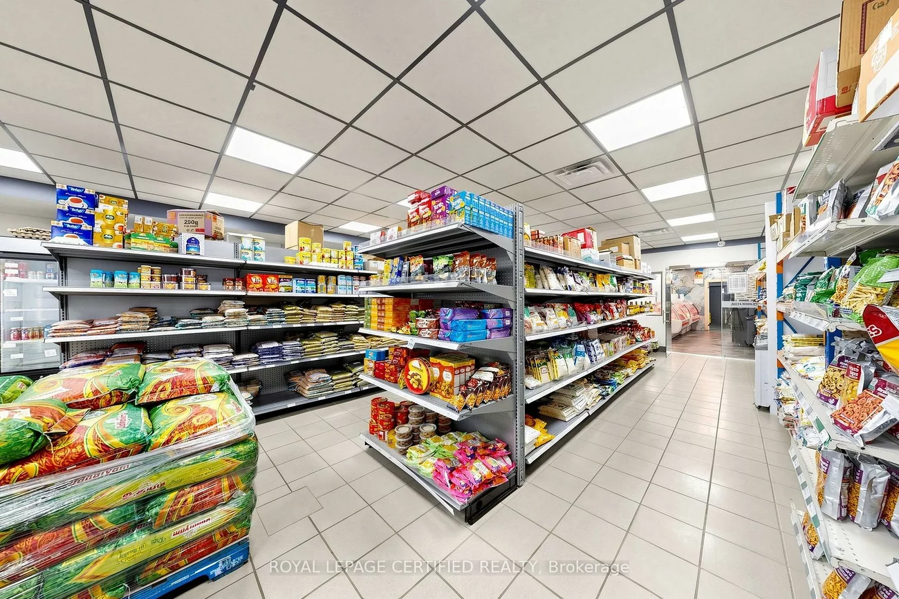 2679, Eglinton, Eglinton East, Toronto