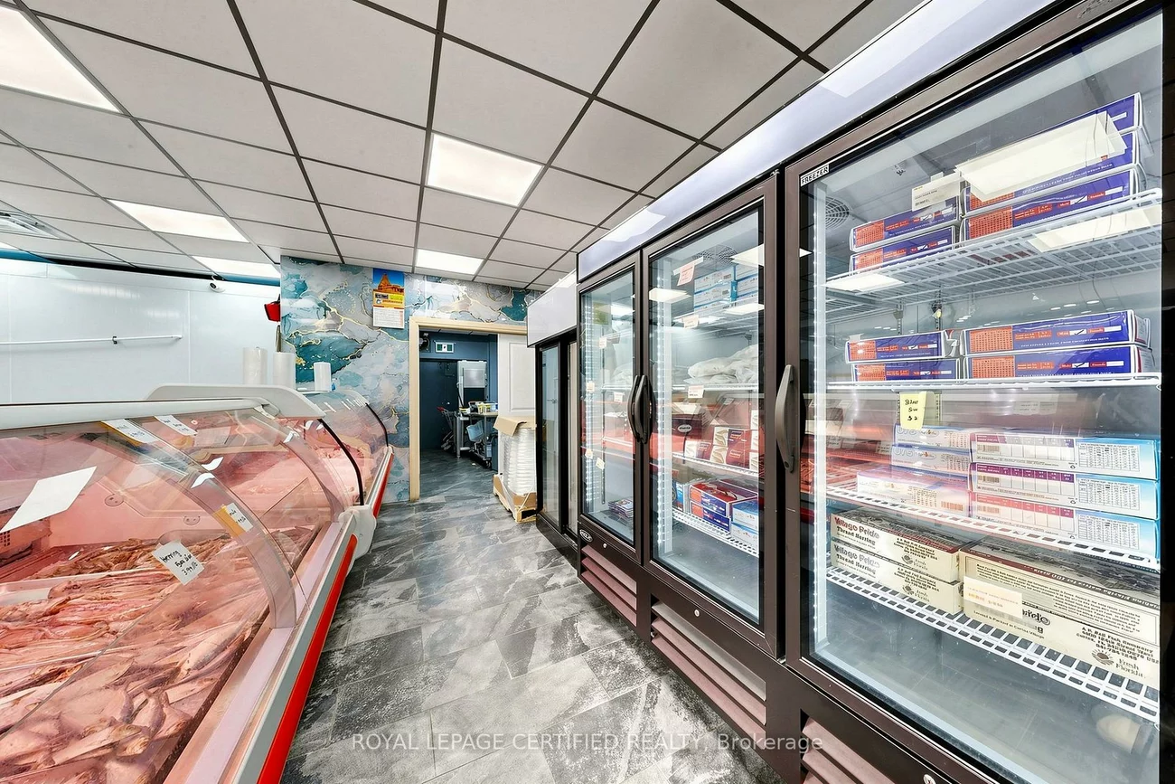 2679, Eglinton, Eglinton East, Toronto