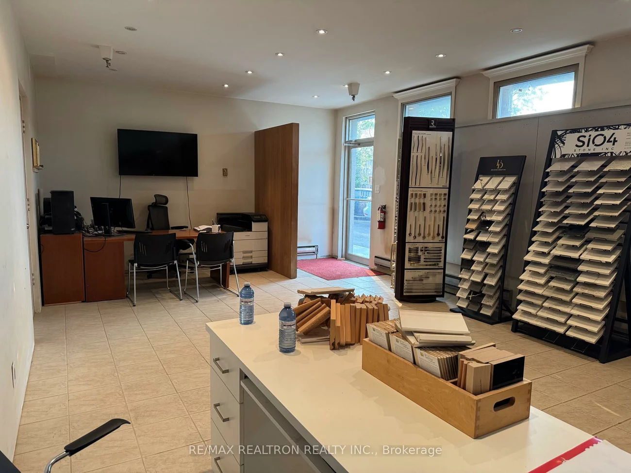 112, Production, Woburn, Toronto