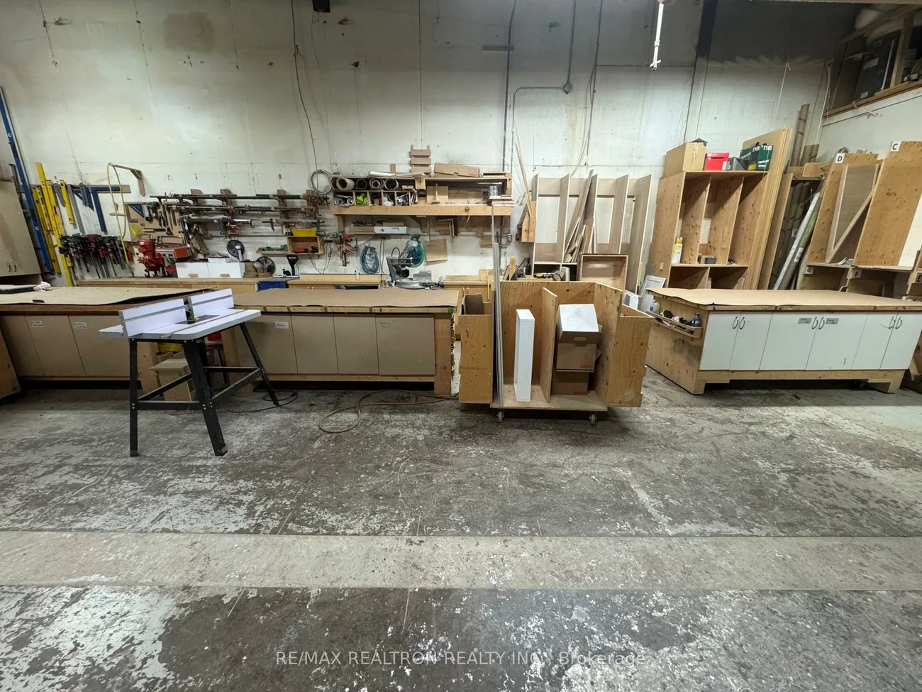 112, Production, Woburn, Toronto