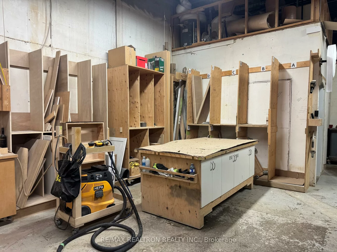 112, Production, Woburn, Toronto