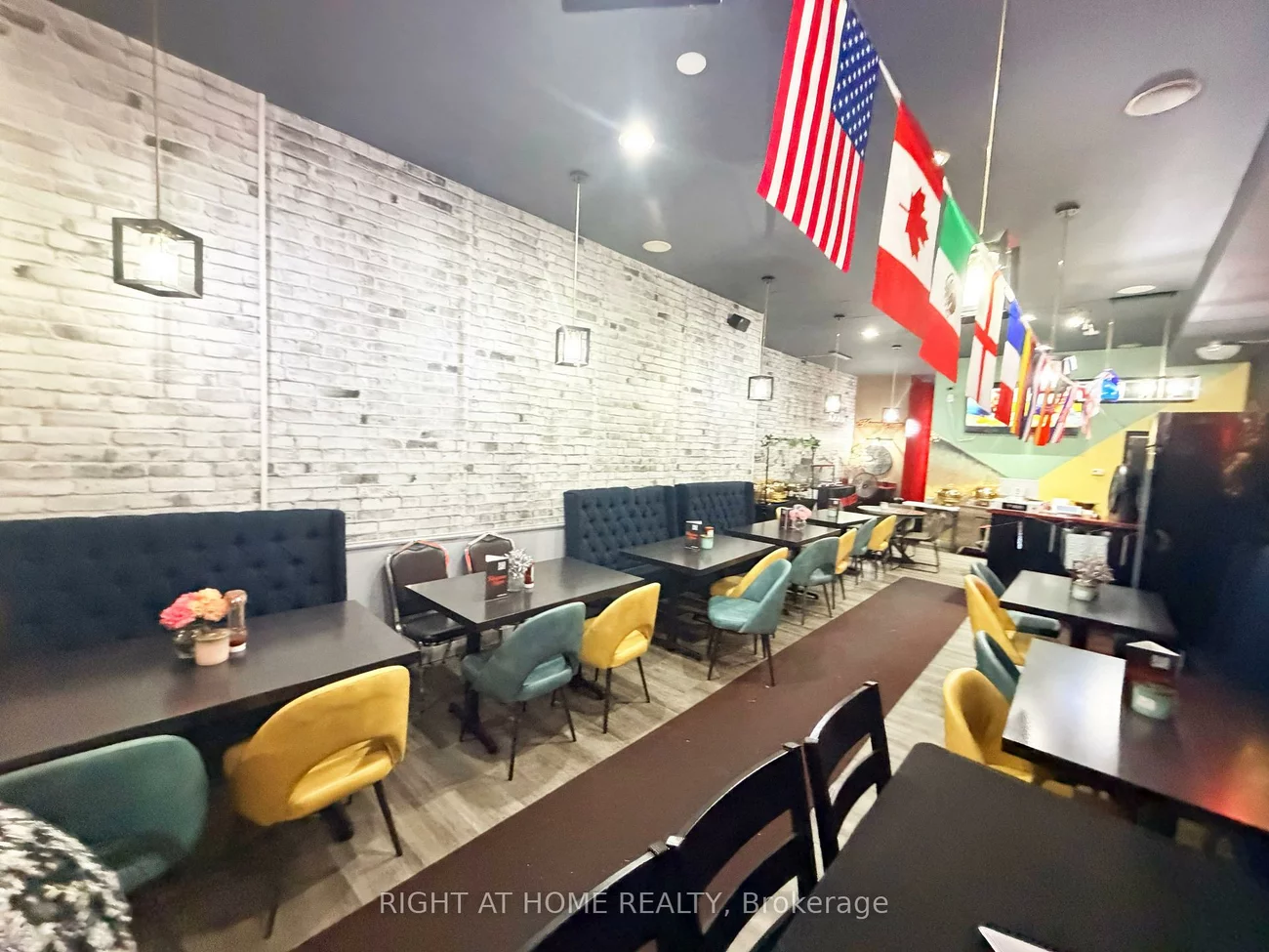 2891, Danforth, East End-Danforth, Toronto
