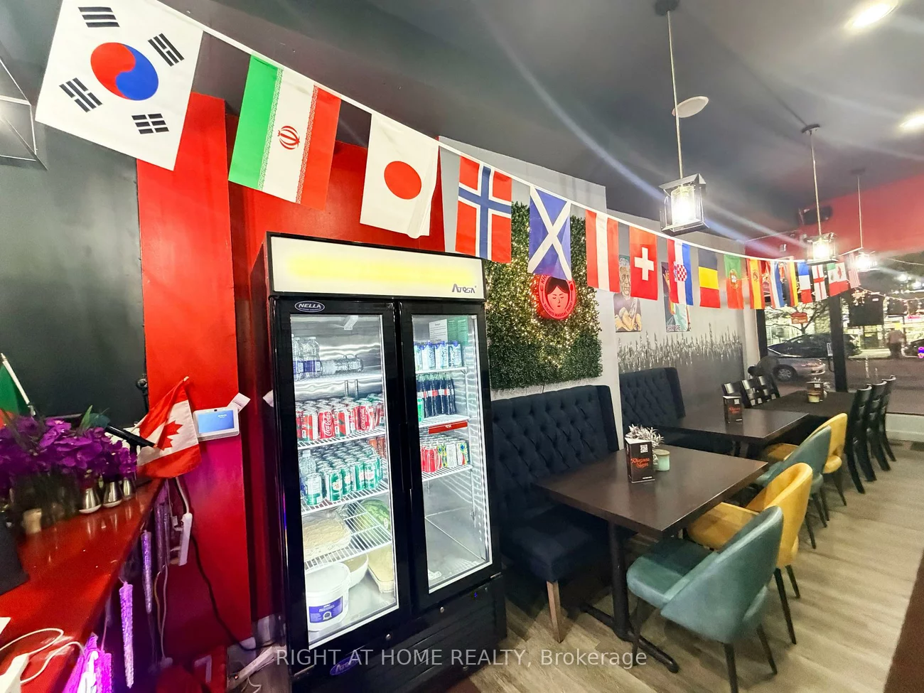 2891, Danforth, East End-Danforth, Toronto