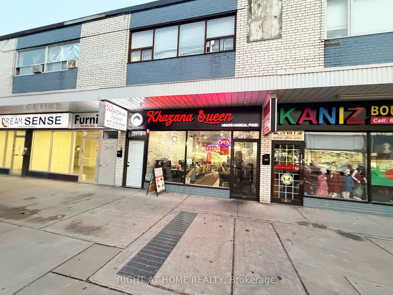 2891, Danforth, East End-Danforth, Toronto