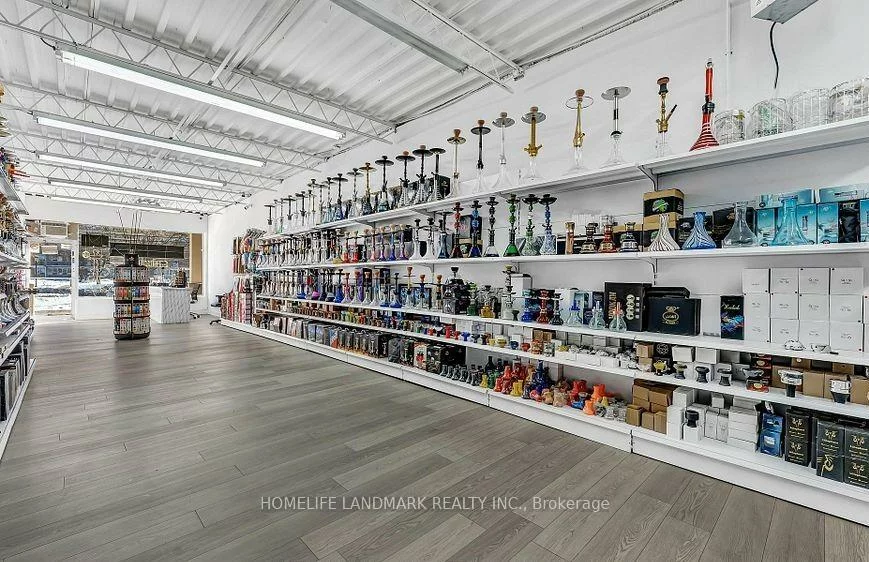 294, Markham, Woburn, Toronto