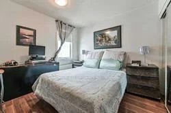 1659, Gerrard, Woodbine Corridor, Toronto