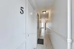 1659, Gerrard, Woodbine Corridor, Toronto