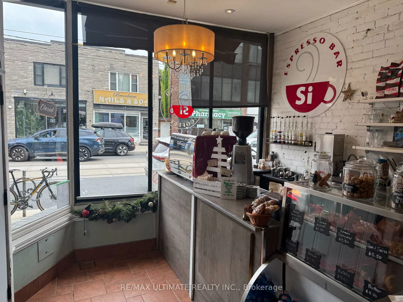 748, Broadview, North Riverdale, Toronto