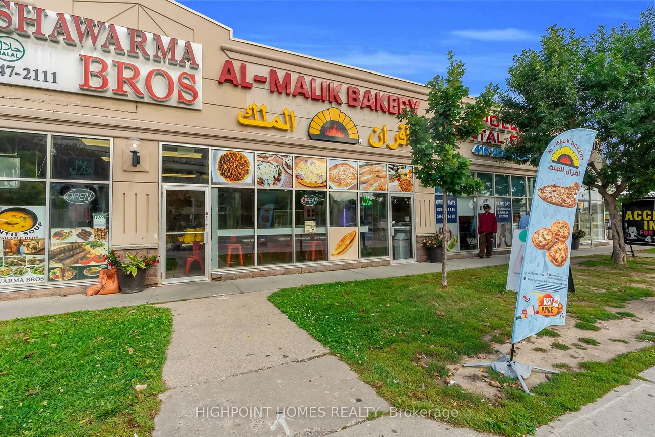 3192, Eglinton, Scarborough Village, Toronto