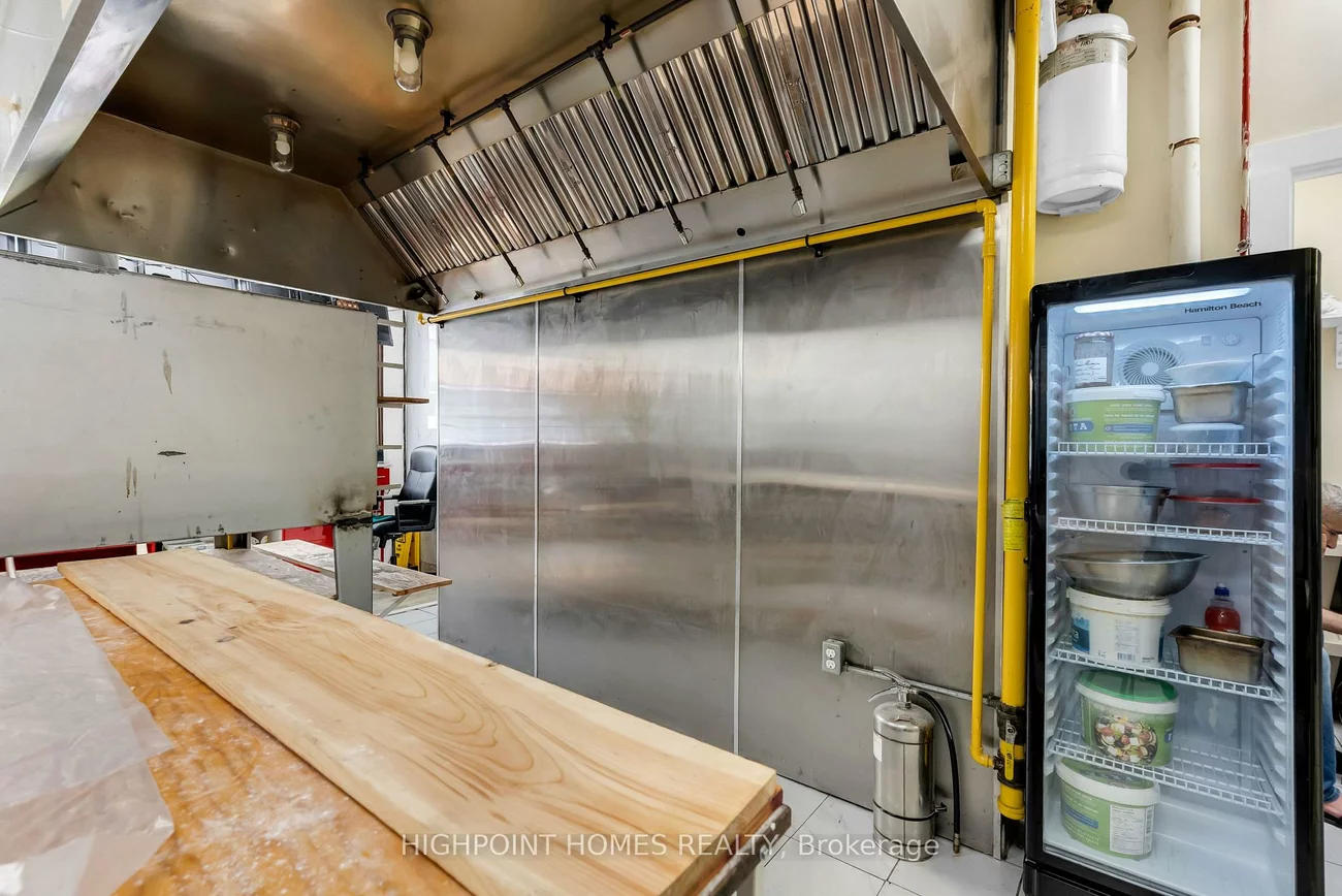3192, Eglinton, Scarborough Village, Toronto