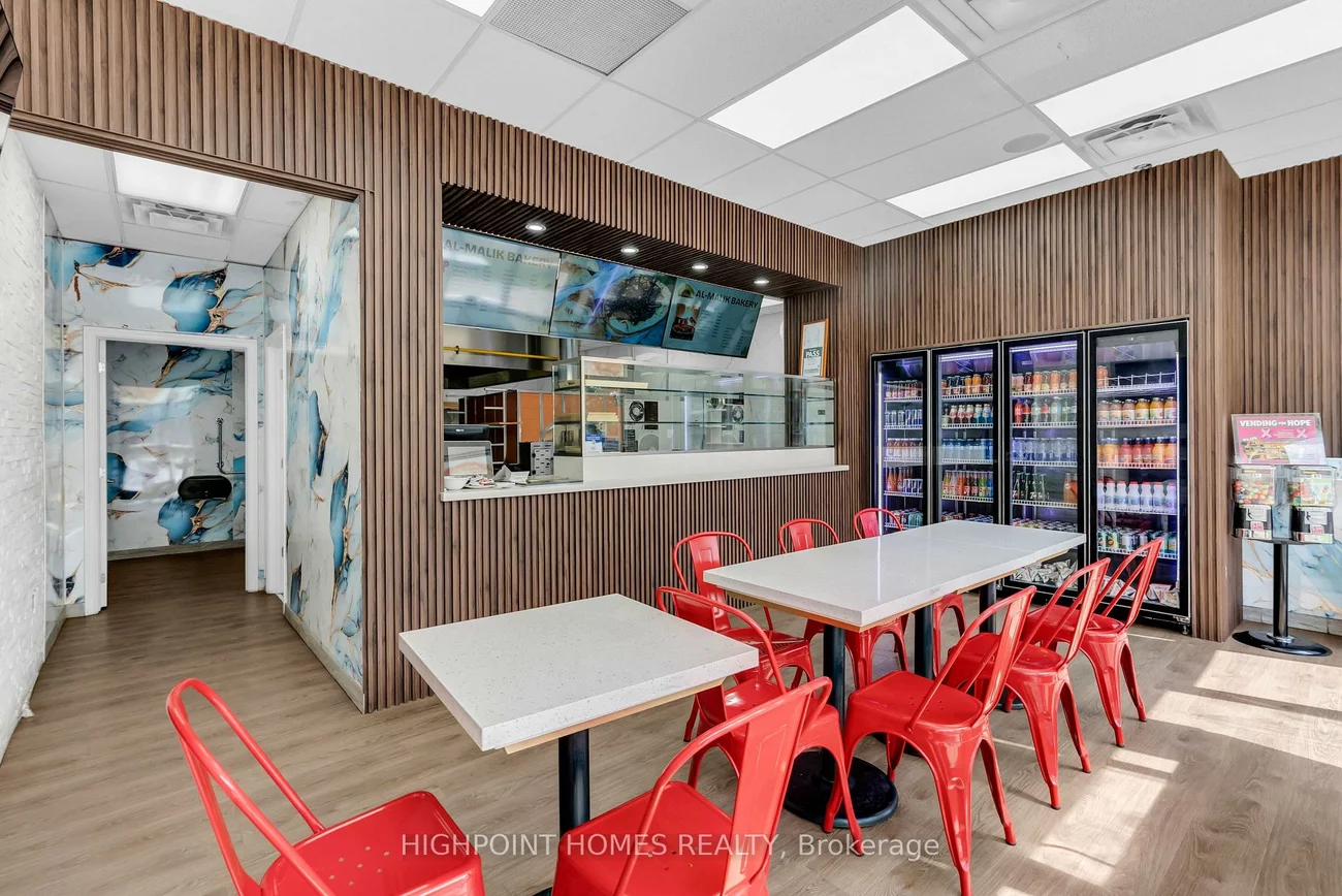 3192, Eglinton, Scarborough Village, Toronto