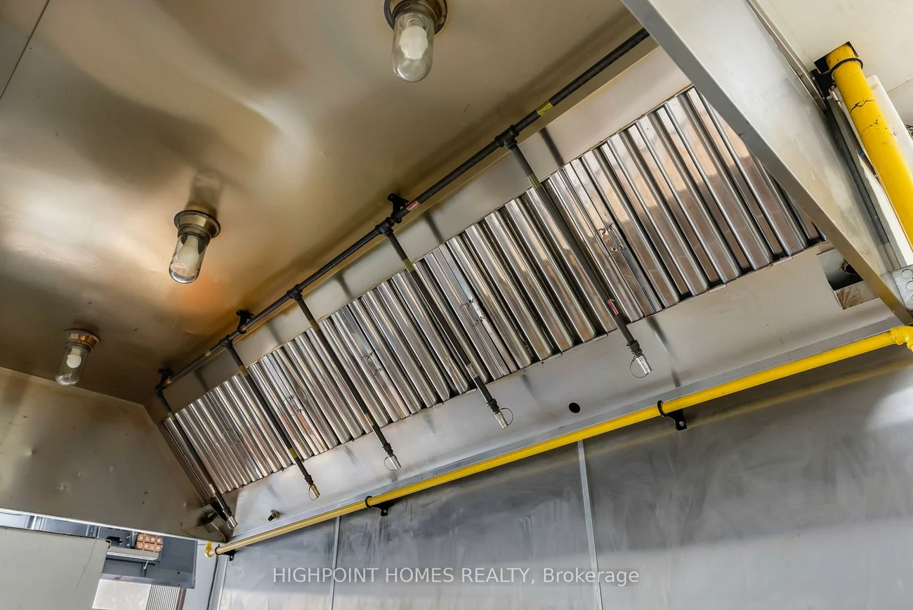 3192, Eglinton, Scarborough Village, Toronto