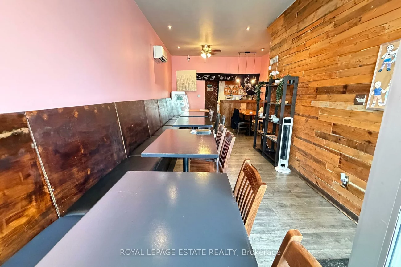 2231, Danforth, East End-Danforth, Toronto