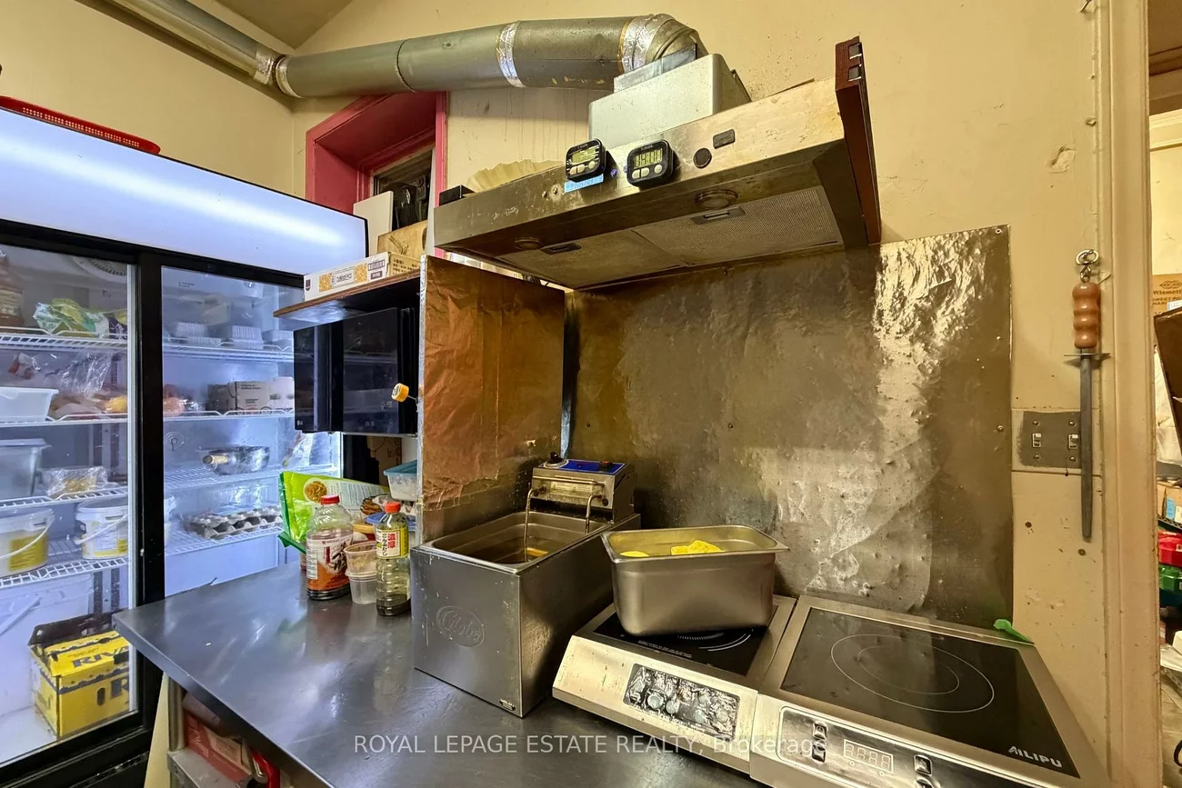 2231, Danforth, East End-Danforth, Toronto