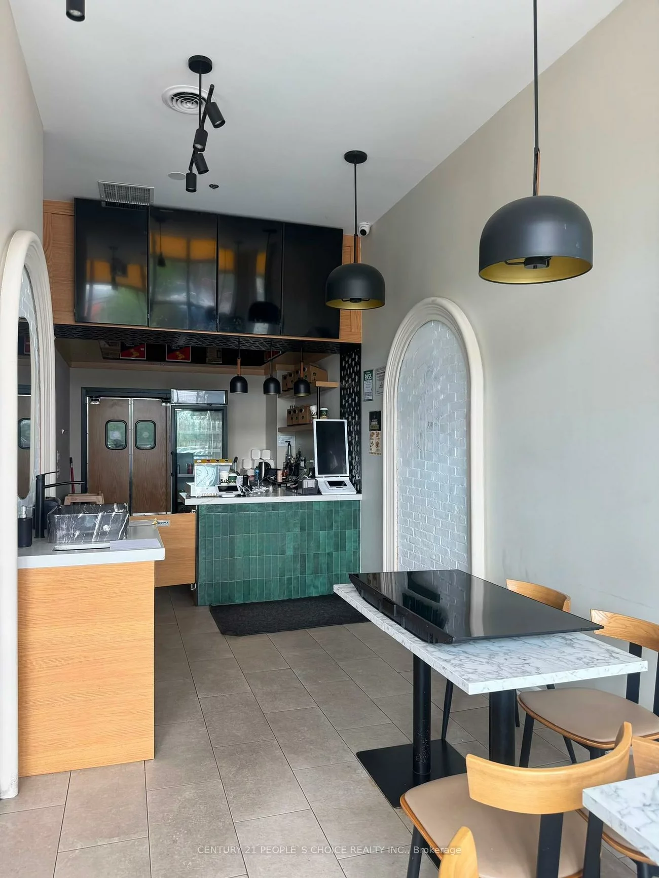 69, Lebovic, Clairlea-Birchmount, Toronto