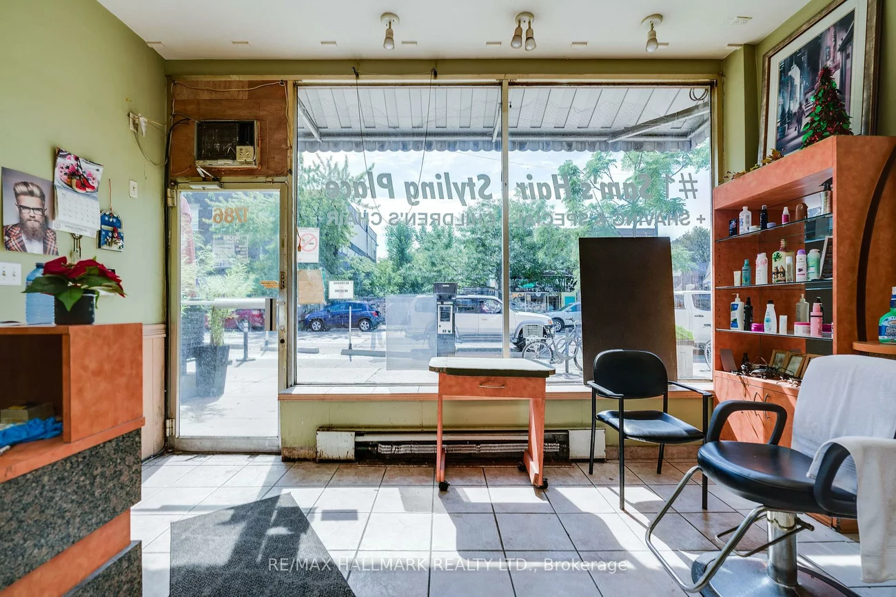 1786, Danforth, East End-Danforth, Toronto