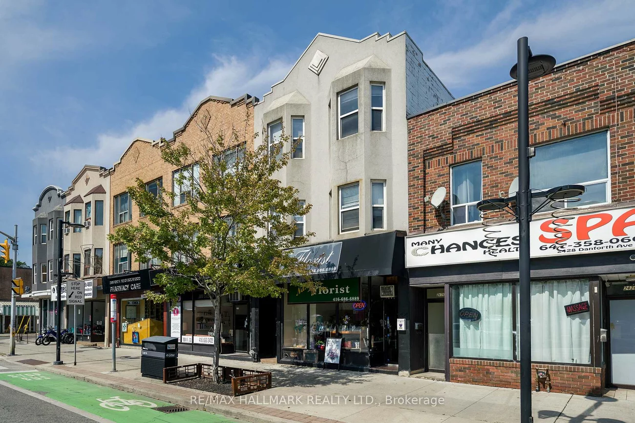 2424, Danforth, East End-Danforth, Toronto