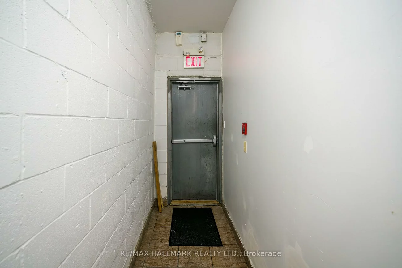2424, Danforth, East End-Danforth, Toronto